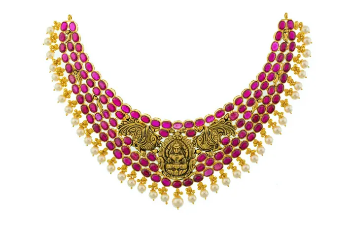 Jewellery - WalkThru Media
